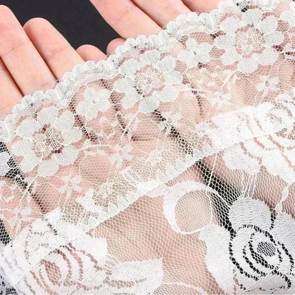 Wedding Bridal Short Lace White Veil Shoulder Length Applique Lace Edge - Picture 10 of 10